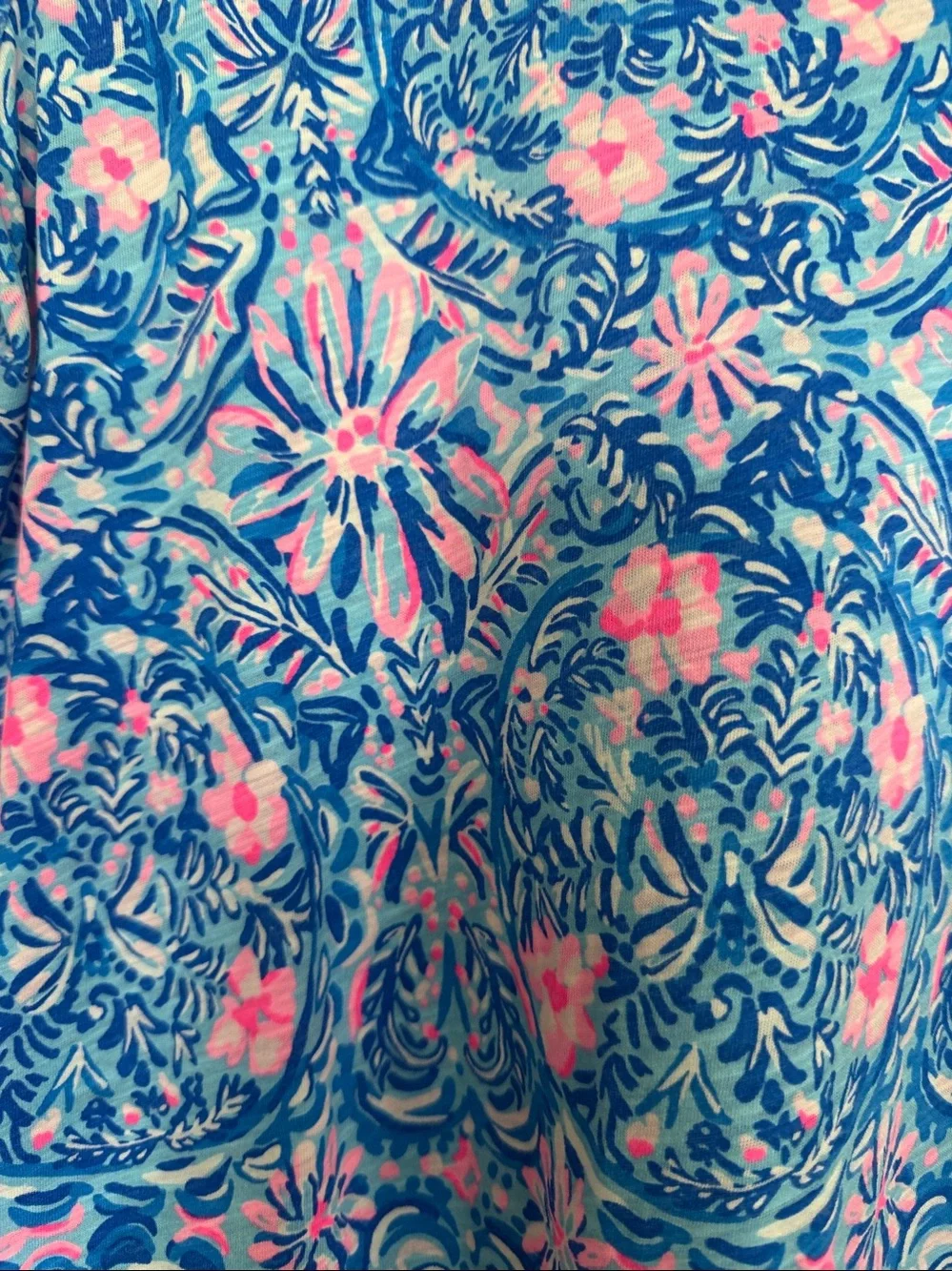 Lilly Pulitzer Etta V Neck T Shirt Size L - Picture 4 of 4